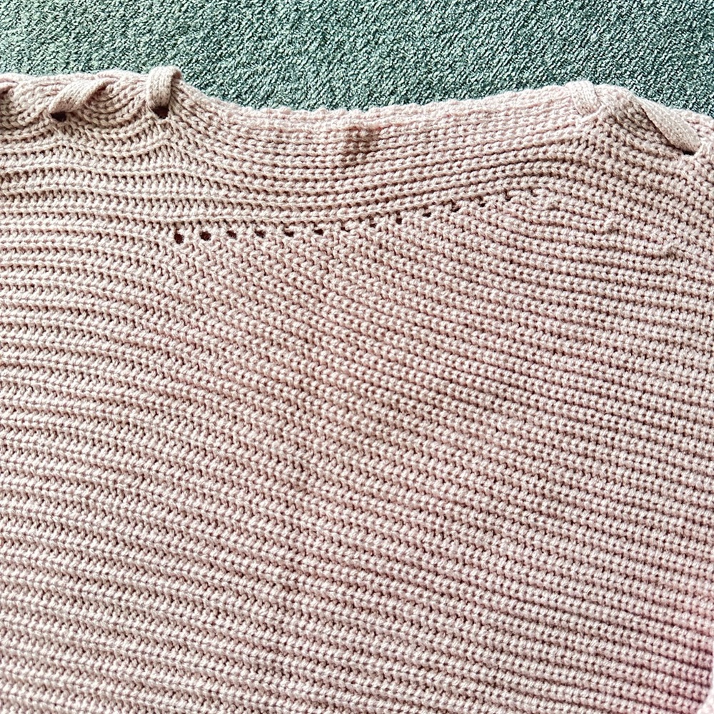 Pink Sweater - Picture 3 of 4